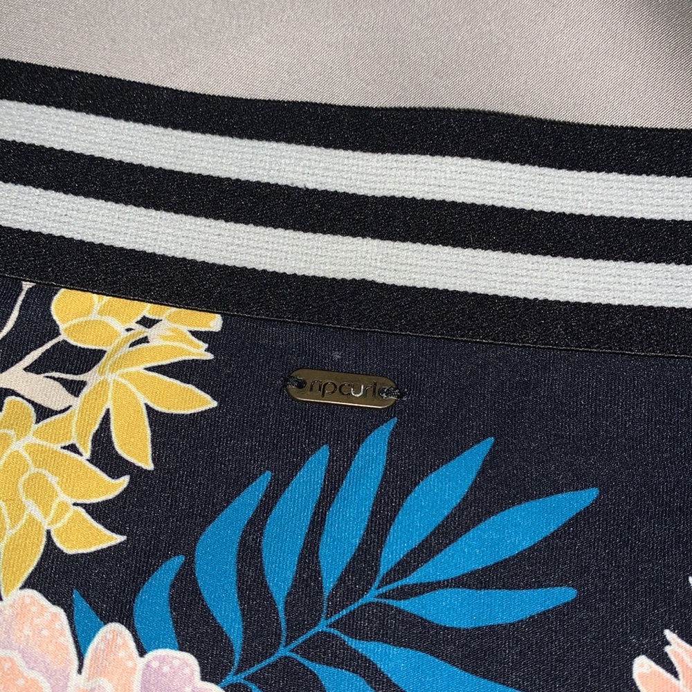 Floral Rip Curl Bikini - Picture 3 of 5
